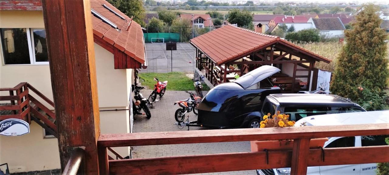 Pensiunea Carmen - Bikers Friendly Nest Sibiu Exterior foto